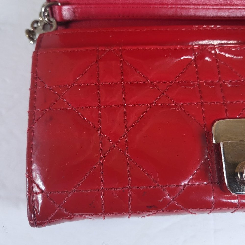 Authenticated DIOR Red Cannage Patent Leather New Lock Wallet on Chain - Picture 14 of 16